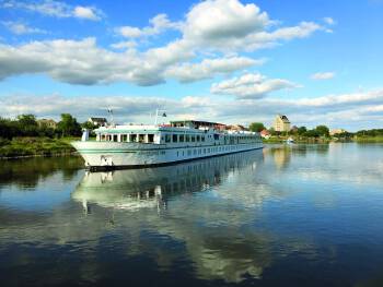 Flusskreuzfahrt mit Hund